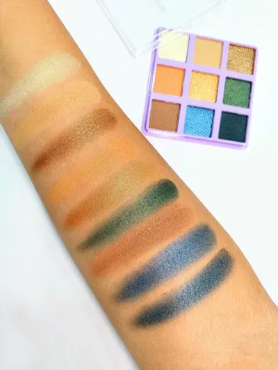 PALETA DE SOMBRAS X9 EN POLVO BELLE GRACE