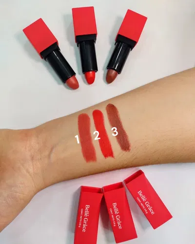 LABIAL MATE LIPSTICK BARRA TONO 2 ROJO - BELLE GRACE 3 o 6 UNIDADES