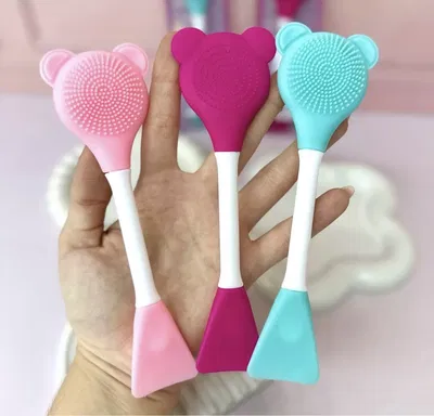 Cepillo Facial de Silicona 2 en 1 – Diseño con Orejitas 🐻