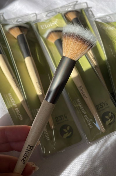 Brocha Duofiler (Para base o rubor liquido) - Eloise