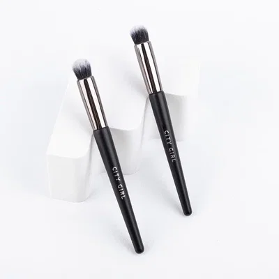 Brocha Kabuki mini para corrector. Calidad premium (1, 3 o 6 UNIDADES)