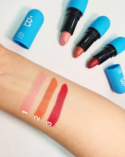 Labial en barra Matte Cremoso Belle Grace - MEDIA CAJA/CAJA ENTERA