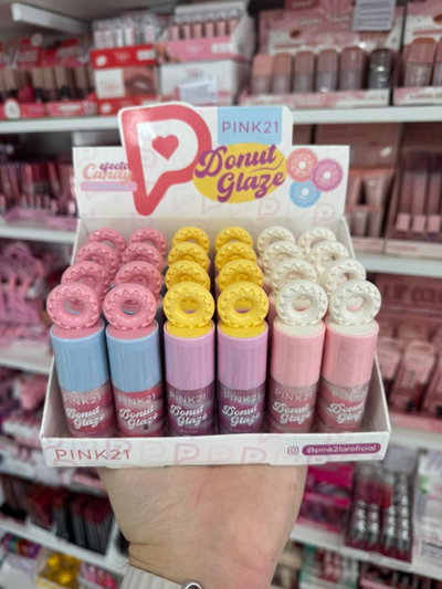 Brillo labial Donut Glaze - Pink 21 (MEDIA CAJA/CAJA ENTERA)