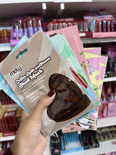 Mascarillas faciales Mely con activos naturales 