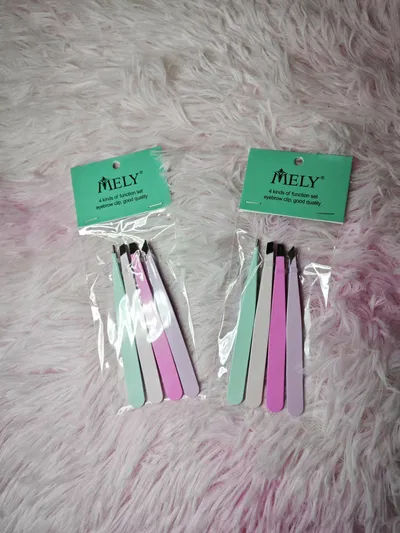 Pinzas depilar Mely x4 Unidades
