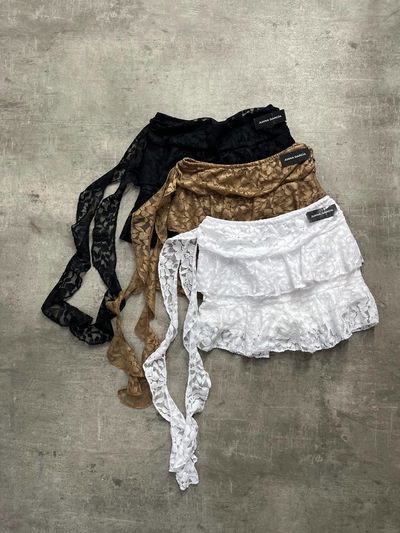Skort encaje con lazo 