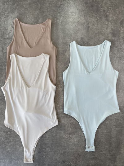 Body escote V