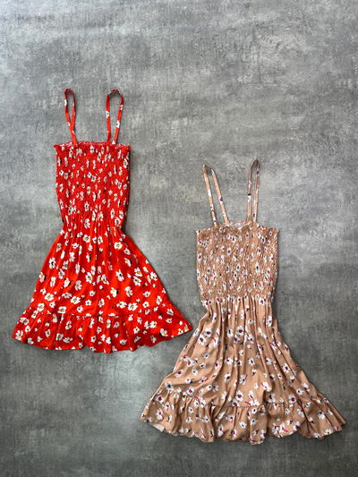 Vestido margaritas corto