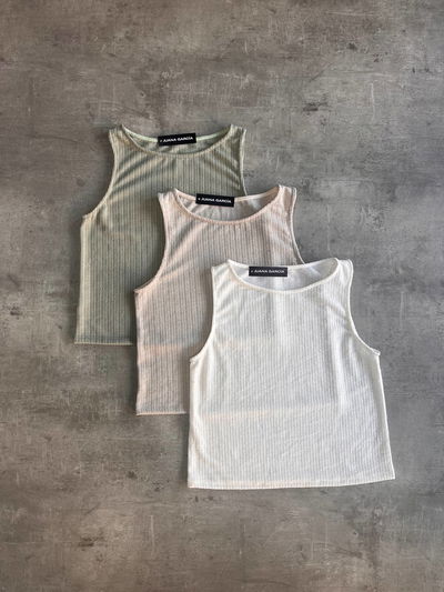 Musculosa corte americano 