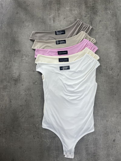 Body cuello bote frunces 