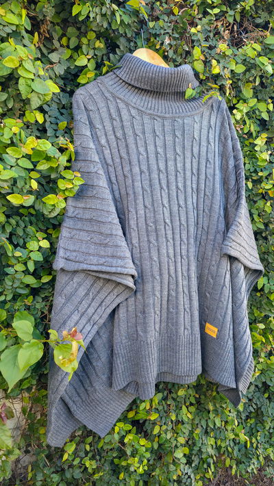 PONCHO POLERA