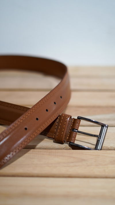 CINTO DE CUERO UNISEX MARRÓN 
