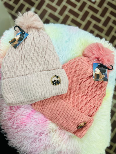 GORROS DE LANA CON ABRIGO POR DENTRO 