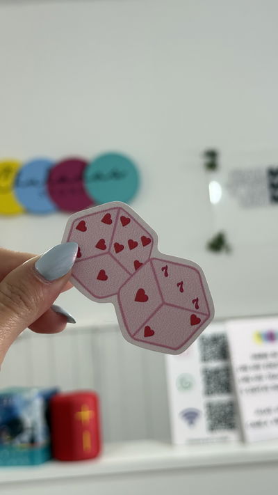 Sticker vinilo “dados”