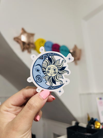 Sticker Sol y luna celeste 