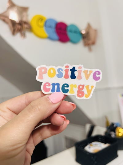 Sticker energía positiva 