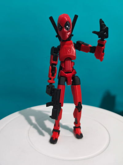 DUMMY 13 DEADPOOL 18CM ALTO