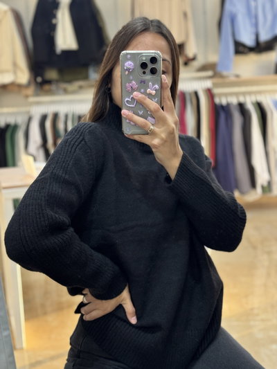 Sweater Raina