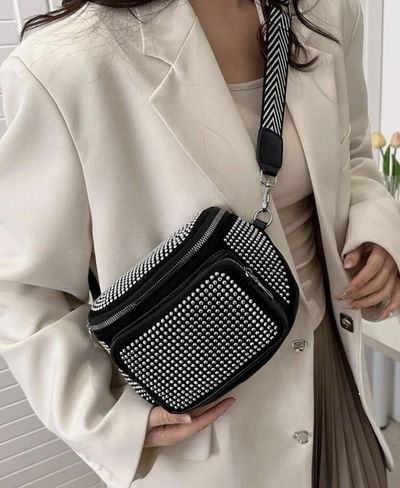 RIÑONERA STRASS IMPORTADA