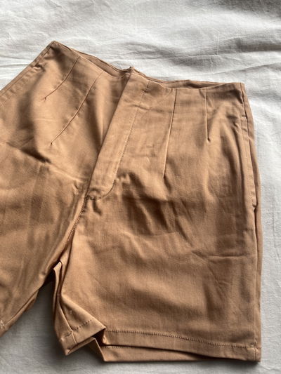 SHORT BENGALINA C/CIERRE NUDE