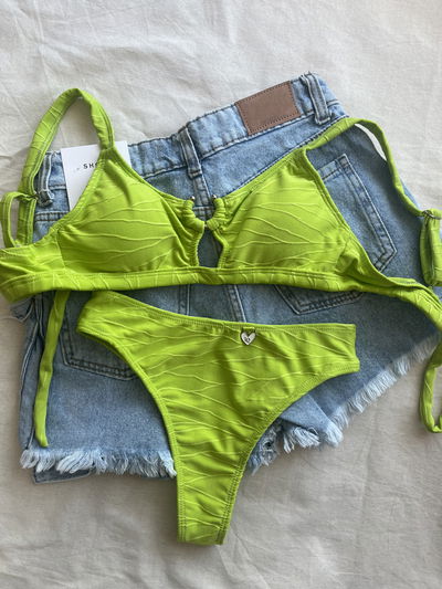 TAILANDIA TIRO ALTO TEXTURADA VIVORITA VERDE