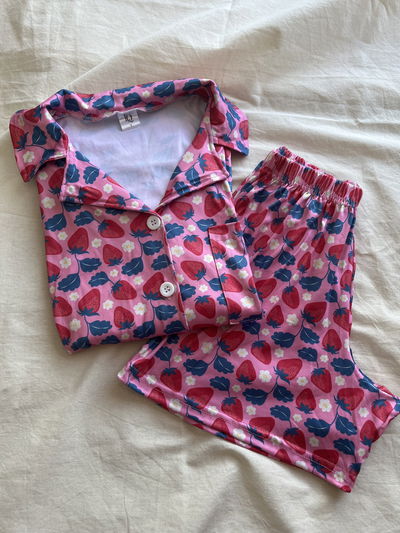 NUEVO PJM CAMISERO FRUTILLAS