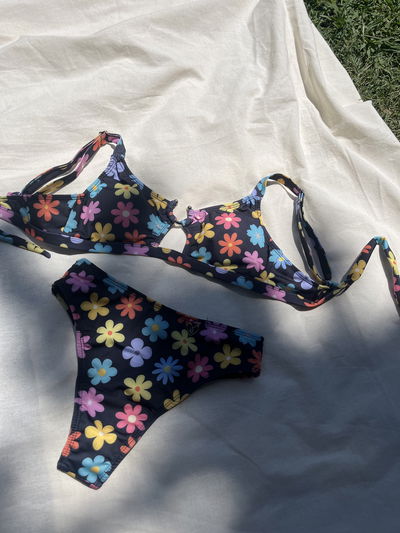 TAILANDIA NEGRO FLORES 