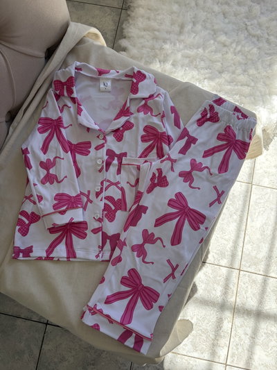 Pijama camisero niños moños fucsias 