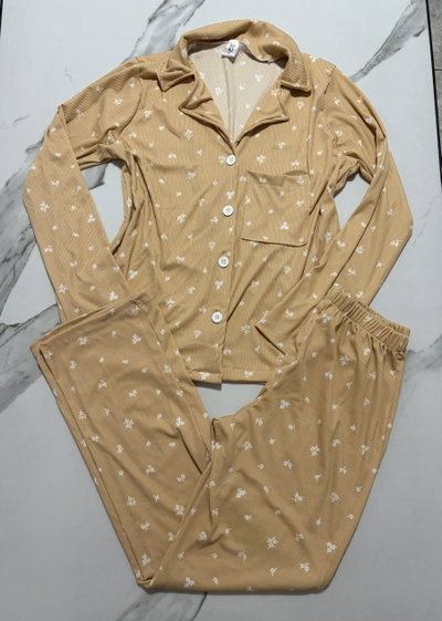 Pijama camisero de morley nude florcitas 
