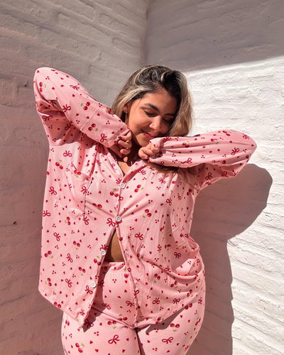 Pijama camisero de morley rosa cerezas