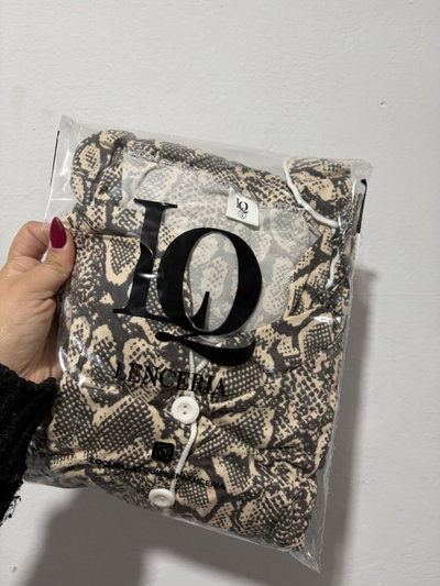 Pijama camisero reptil corto