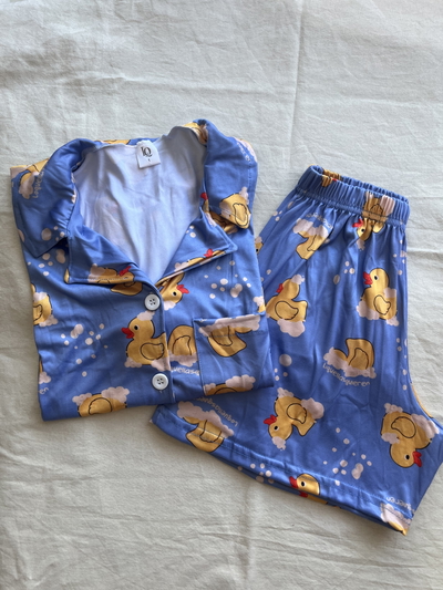 Camisero corto celeste patitos