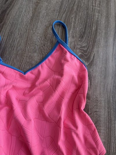 MARAGOGI textura rosa chicle con vivos azul