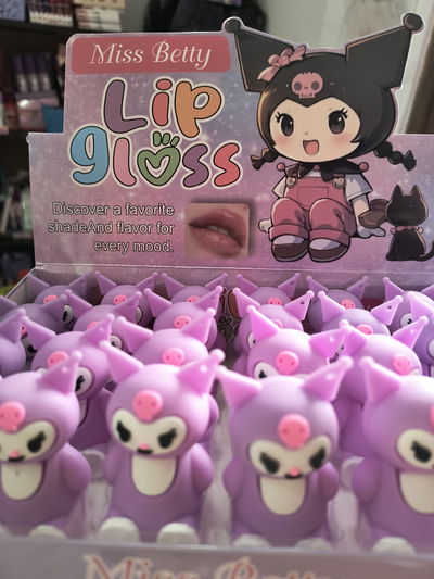 Lip Gloss de kuromi 
