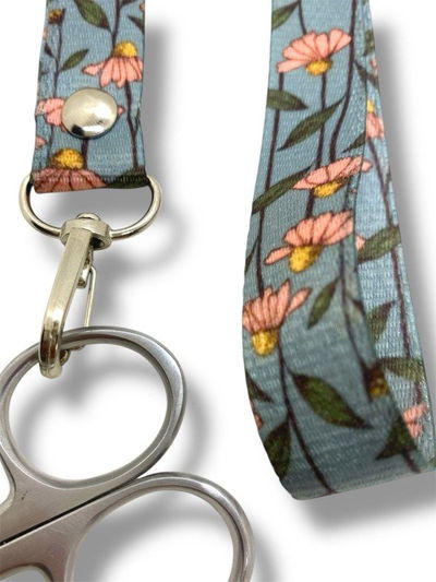 Lanyard Flores1