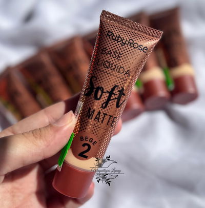 Base Liquida Ruby Rose Matte