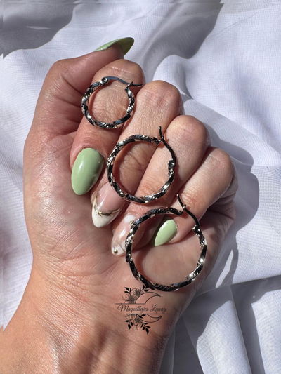 Argolla torzada con Grabado