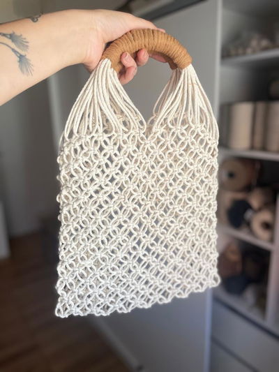 Cartera de mano macramé