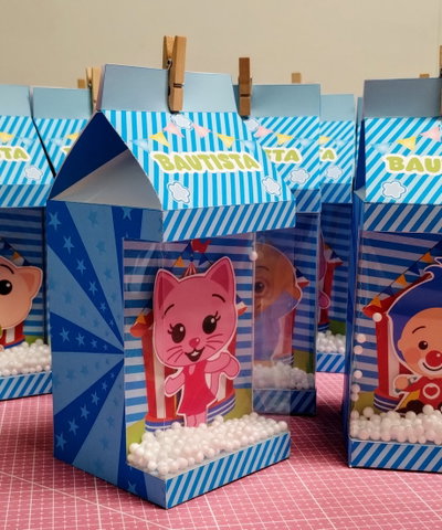 Milk Box Escenario Shaker 2 Tamaños 23