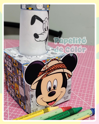 Caja Cubo con Crayones al Costado   118