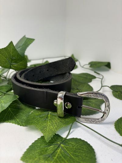 CINTOS CUERO CON HEBILLA