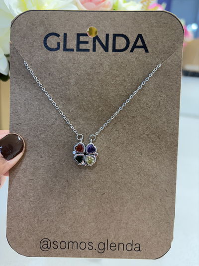 COLLAR TRÉBOL CUATRO