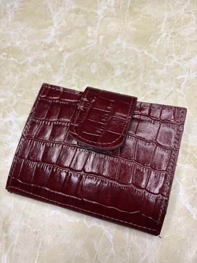 Billetera de cuero Ade