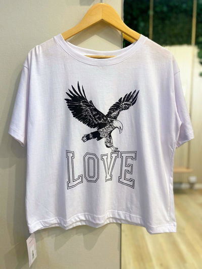 REMERA AGUILA LOVE