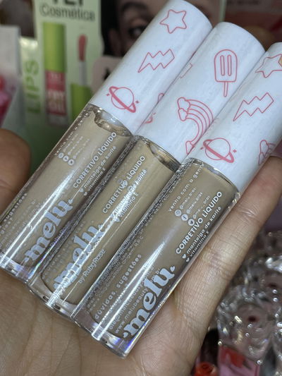 Corrector de ojeras de Melu by Ruby Rose