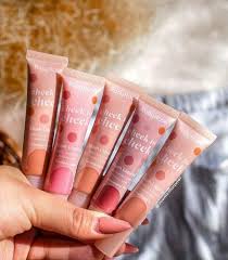 Rubor liquido Cheek to cheek de Ruby rose