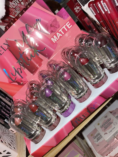 Labial en barra económico Mely