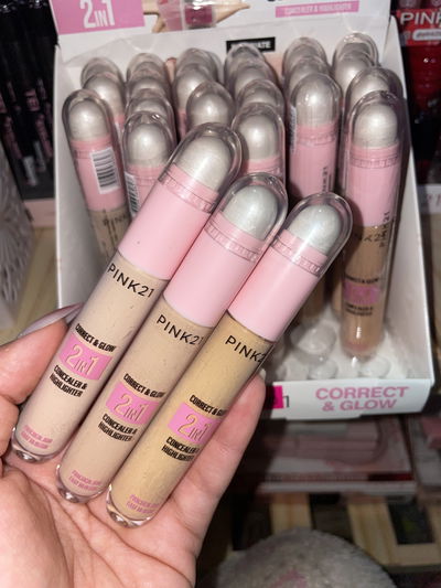 Corrector líquido + iluminador en barra plateado 