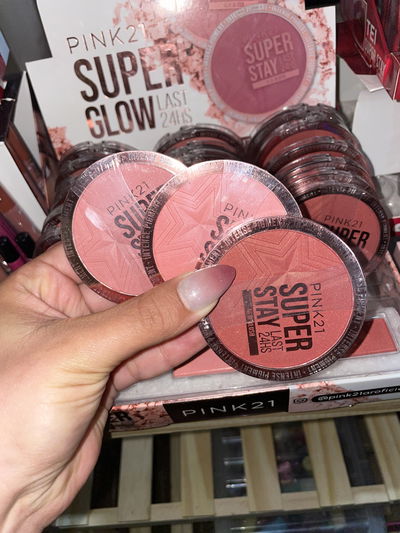 Rubor en polvo Pink 21 “súper glow”