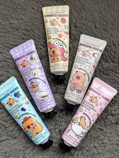 Crema de manos. Diferentes motivos